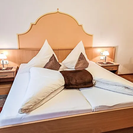 Rosa-8 By Interhome マイヤーホーフェン