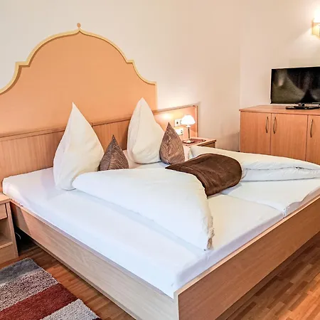 Rosa-8 By Interhome マイヤーホーフェン